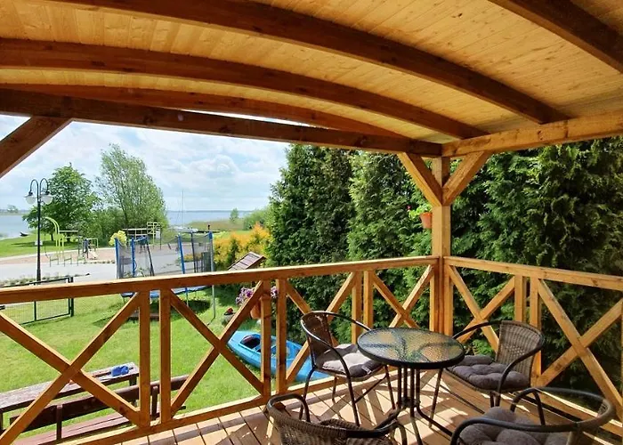 Niezapominajki-domki I Nad Brzegiem Jeziora