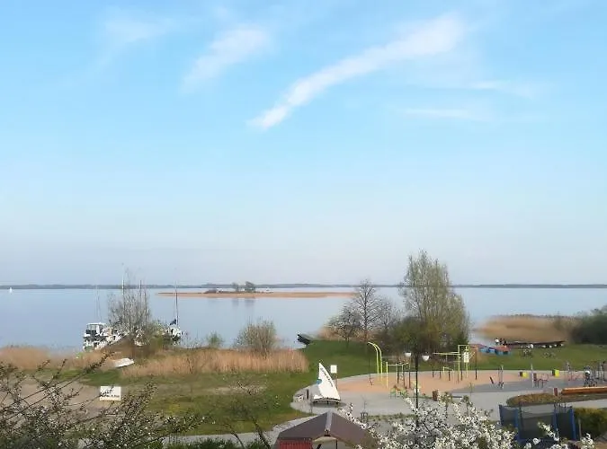 Niezapominajki-domki I Nad Brzegiem Jeziora Dom wakacyjny