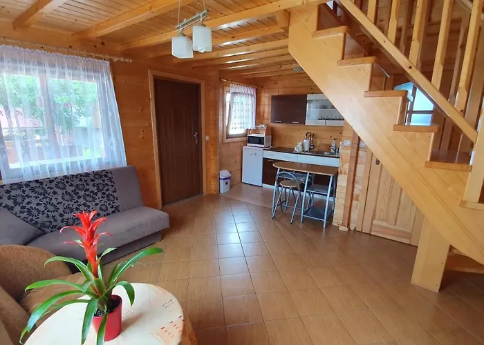 Niezapominajki-domki I Nad Brzegiem Jeziora Dom wakacyjny