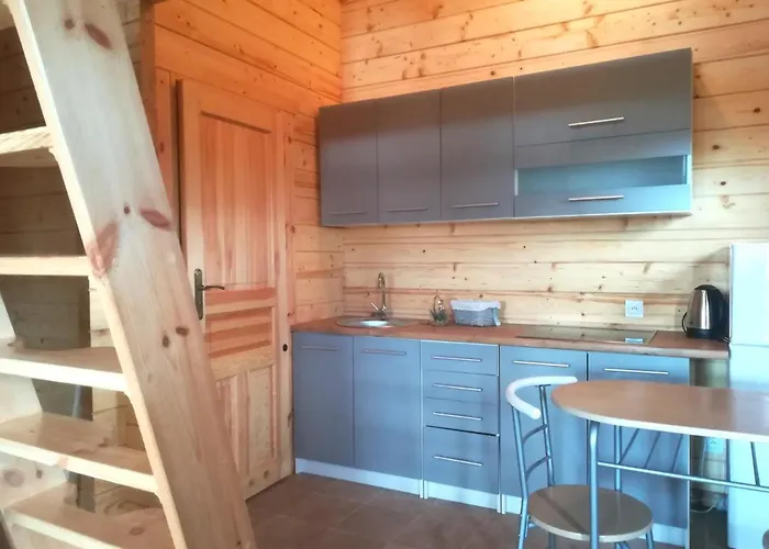 Niezapominajki-domki I Nad Brzegiem Jeziora Dom wakacyjny