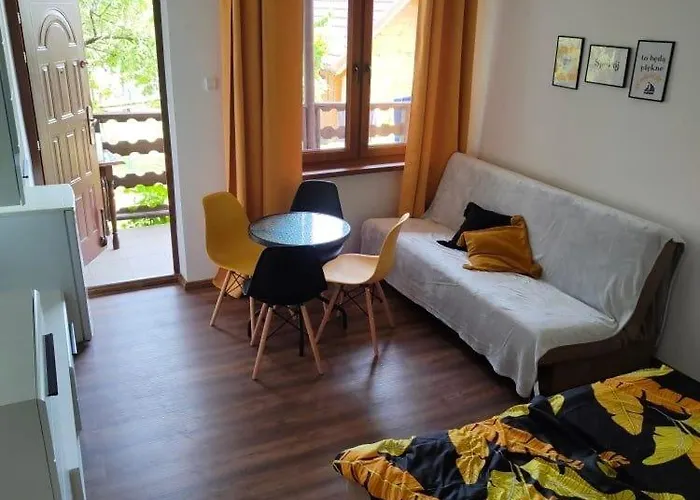 Dom wakacyjny Niezapominajki-domki I Nad Brzegiem Jeziora *